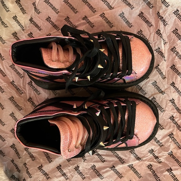 NIB Demonia Neptune 100 Pink Black Iridescent Sparkly Platform Alt Rave Shoes - Picture 4 of 8